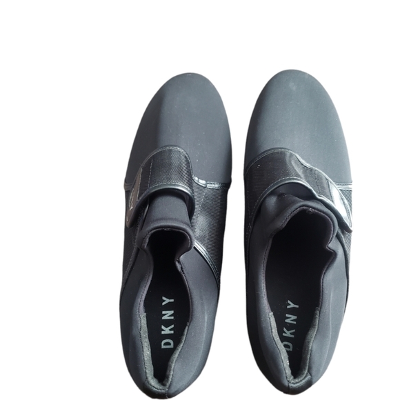 Dkny Wedge Sneakers - Picture 7 of 10